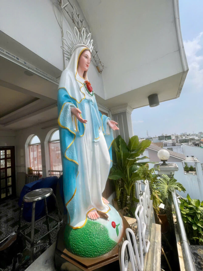 Tương Đức Mẹ phục hồi tu sửa sơn mới tượng CÔNG GIÁO , Hùng Color 098653013